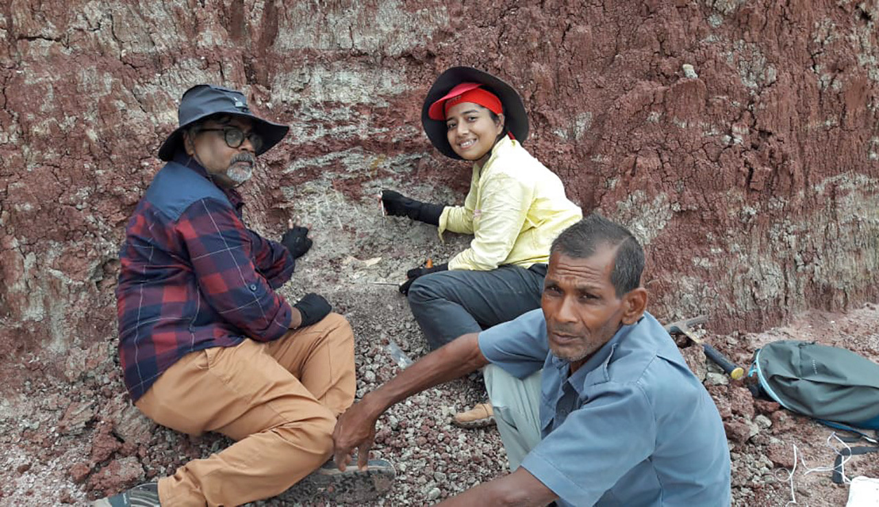 exacavation in tiki with my guide and local field guide vijay | Nature Infocus
